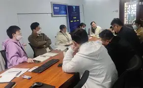 门兴格拉德巴赫内部会议纪要流出——清晨远射贴柱;德甲使命明确;轮换策略成焦点的简单介绍 门兴格拉德巴赫内部会议纪要流出——清晨远射贴柱;德甲使命明确;轮换策略成焦点的简单介绍