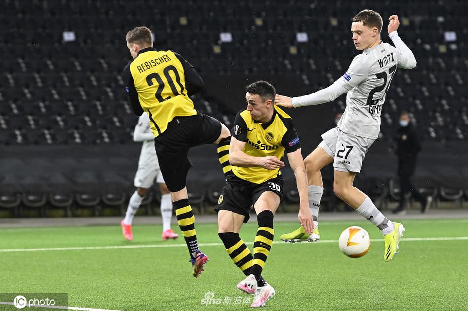 拜仁皇马赛后裁判道歉