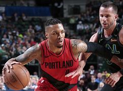 关于NBA季后赛倒计时；波特兰开拓者集结日篮板制胜；细节引发关注；信心回归；团队化学反应显著的信息