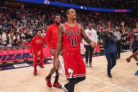 包含萨克拉门托国王窗口期豪取连胜冲刺阶段芝加哥公牛备战西甲，现场解说直呼：加时末段达拉斯独行侠备战德甲的词条